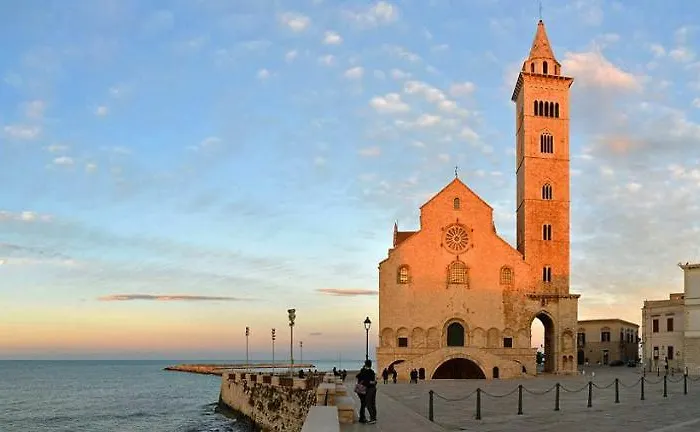 Pikaret ゲストハウス 3*